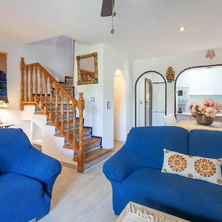 Holiday home Casa En La Playa Con Piscinas A *