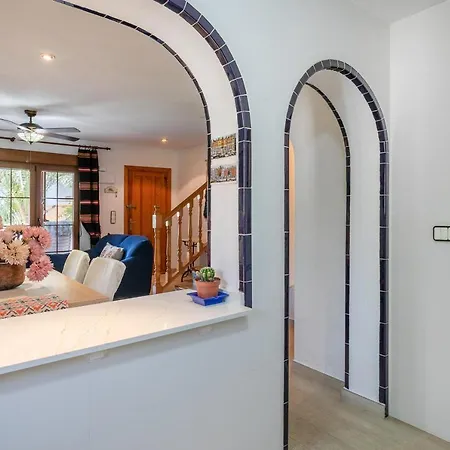 Casa En La Playa Con Piscinas A Puerto Marino
