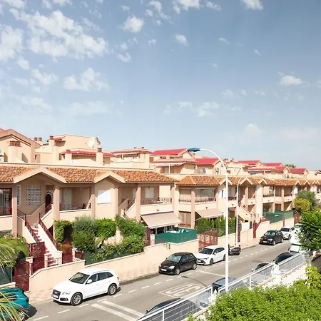 Casa En La Playa Con Piscinas A Puerto Marino